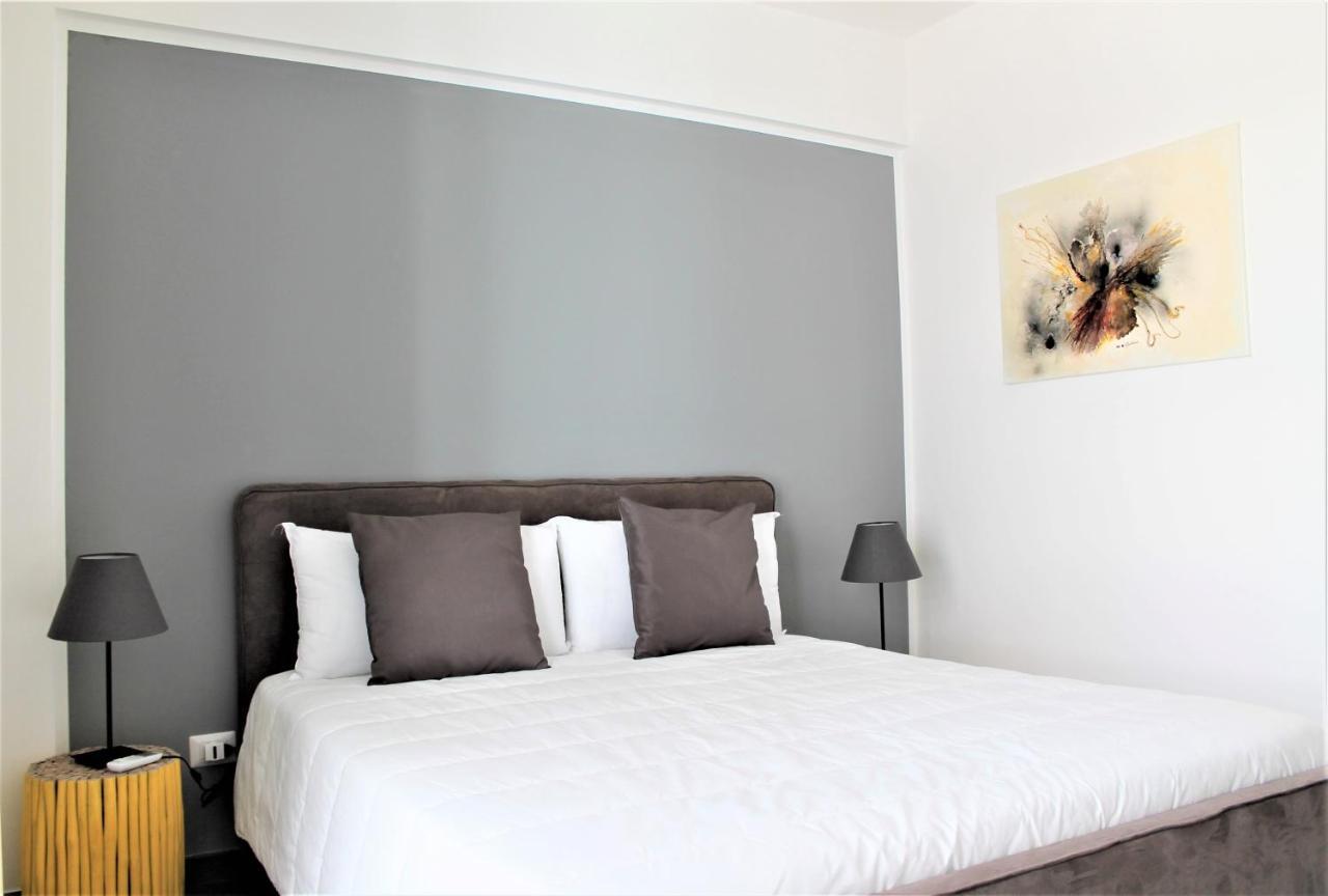 Pola Aparthotel *